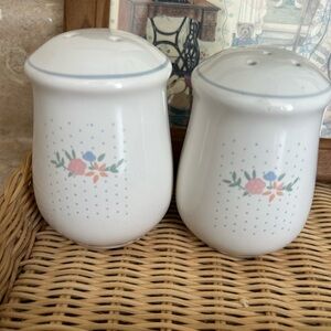 Vintage Newcor “Corsage” Salt & Pepper Shaker Set